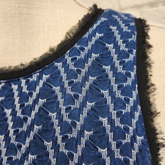 POSTMARK Anthropologie Sleeveless Blue White Textured Black Trim Back Zipper Top - Picture 3 of 10